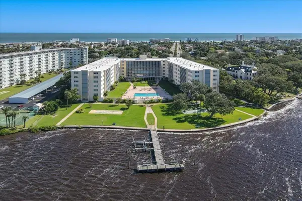 1224 S PENINSULA DR #407, Daytona Beach, FL 32118