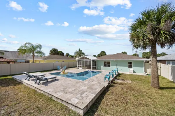 1946 DAYTONA AVE, Flagler Beach, FL 32136