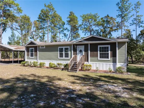 221 MAGNOLIA RD,  Hawthorne,  FL 32640