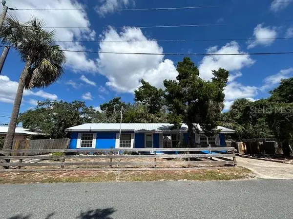12303 CEDAR ST,  Cedar Key,  FL 32625