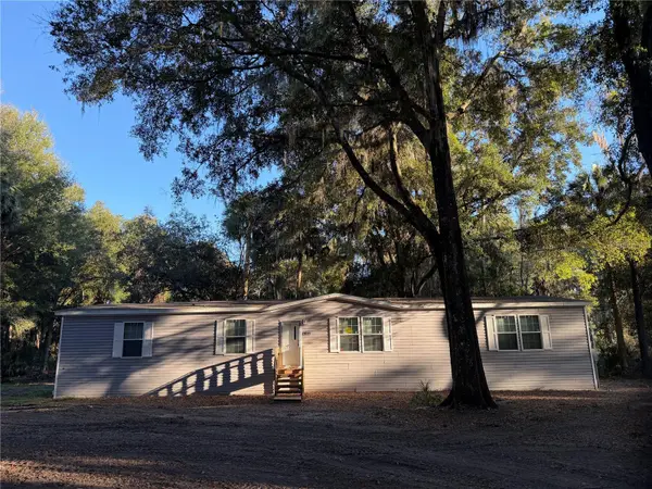 19411 N US HIGHWAY 301, Citra, FL 32113