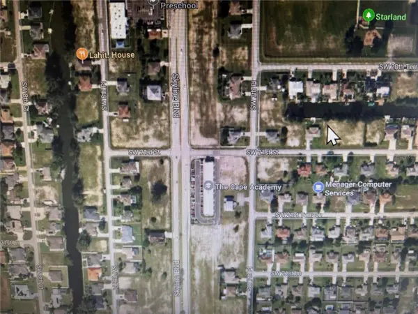 2009 SW 7TH PL, Cape Coral, FL 33991