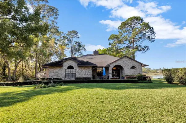 9318 LAKE HICKORY NUT DR, Winter Garden, FL 34787