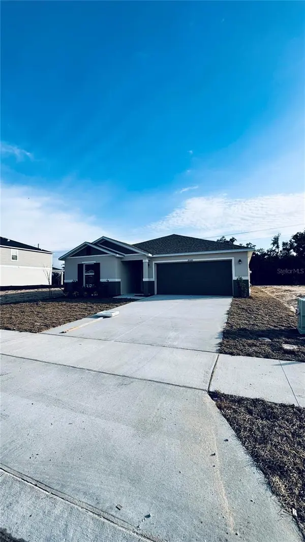 20320 LAVENDER BLOOM LOOP, Mount Dora, FL 32757