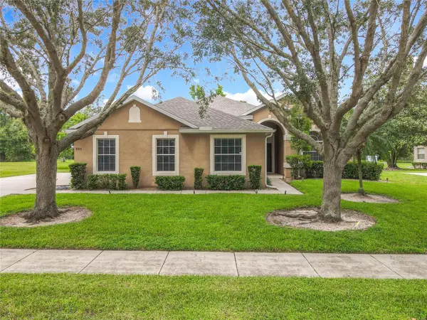 805 VALLEYWAY DR, Apopka, FL 32712