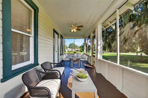 501 E 9TH ST, Frostproof, FL 33843