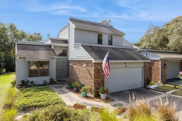 221 PINE CONE LN, Longwood, FL 32779