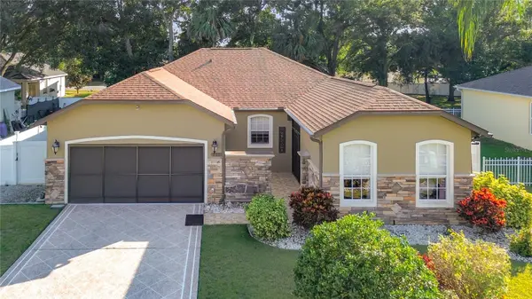 220 SOUTH AVE, Eustis, FL 32726