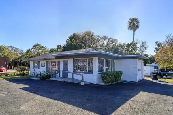 1933 S VOLUSIA AVE, Orange City, FL 32763