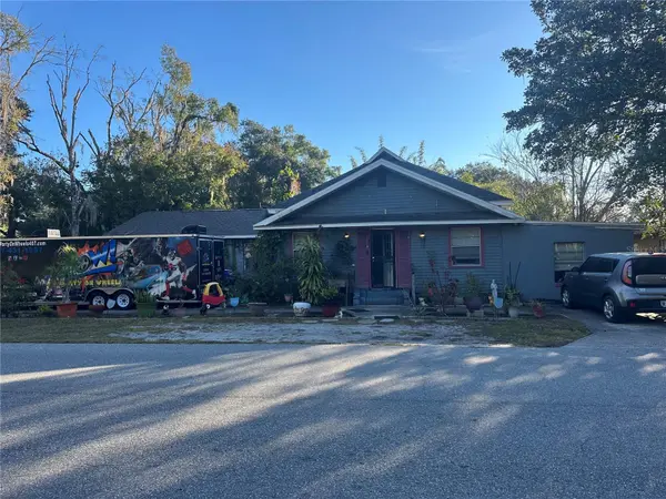 409 S BAY AVE, Sanford, FL 32771