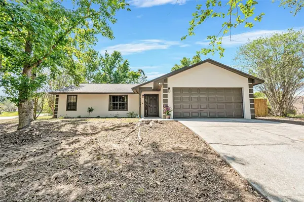 17411 HILLSIDE DR, Montverde, FL 34756