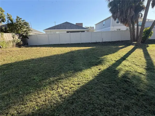 1624 36TH ST, Sarasota, FL 34234