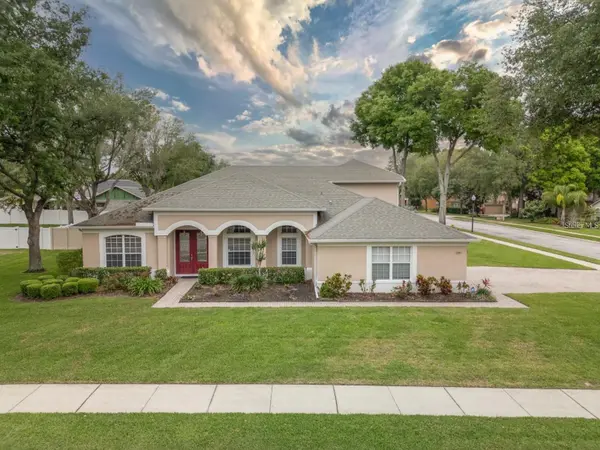 2407 PONKAN SUMMIT DR, Apopka, FL 32712