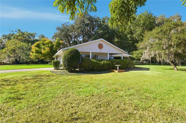 4 N ARCHWOOD DR, Inverness, FL 34450