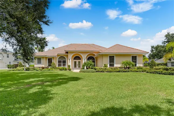 105 WYNDHAM DR, Winter Haven, FL 33884