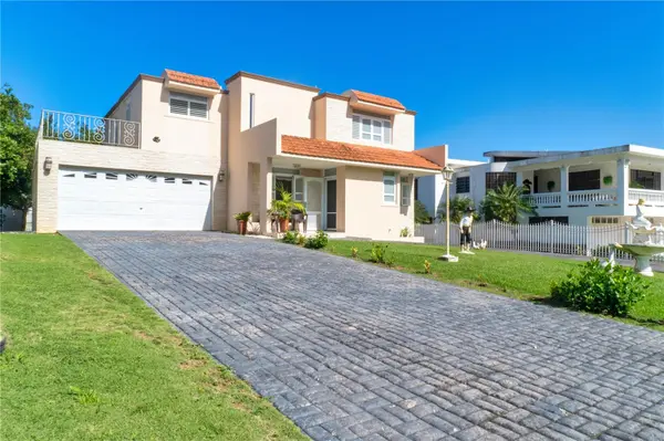 4 URB LOMAS DE CEIBA, Ceiba, PR 00735