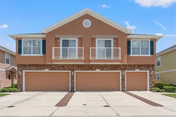 589 52ND AVE N, St Petersburg, FL 33703