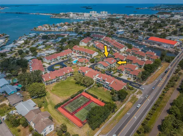 2353 HANOVER DR, Dunedin, FL 34698