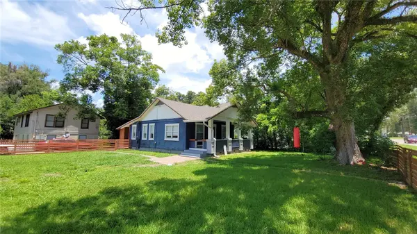 505 E PLYMOUTH AVE, Deland, FL 32724