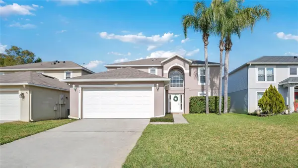 128 CARMEL BAY DR, Sanford, FL 32771