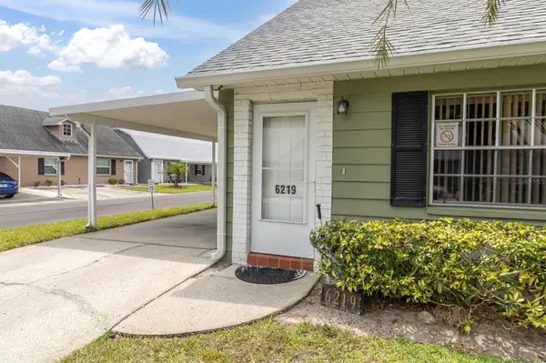 6219 WILDS DR #11A, New Port Richey, FL 34653