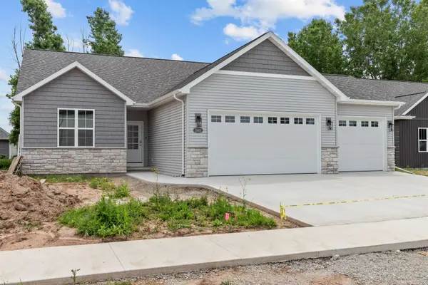 3601 E GLADIOLUS PL, Appleton, WI 54913