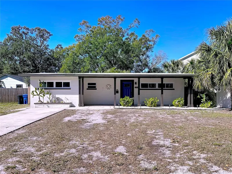 5808 WOODROW WILSON BLVD NE, St Petersburg, FL 33703