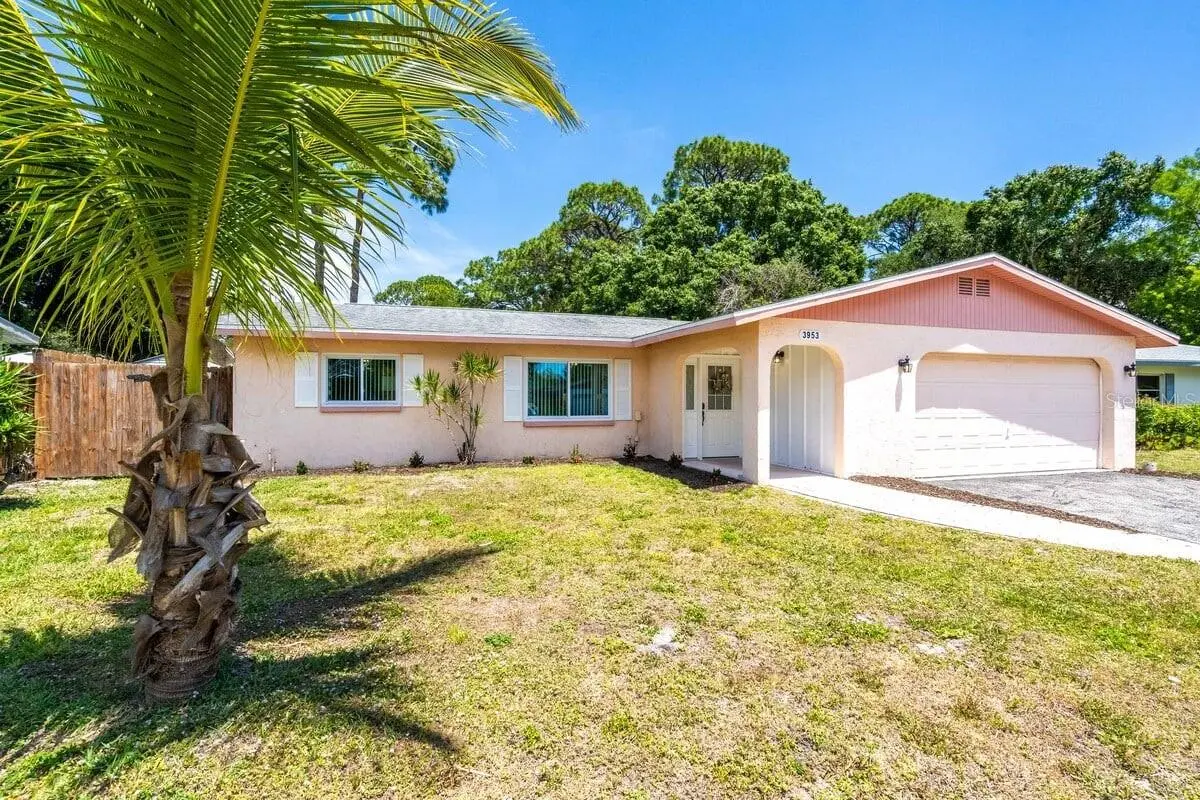 3953 LINWOOD ST, Sarasota, FL 34232