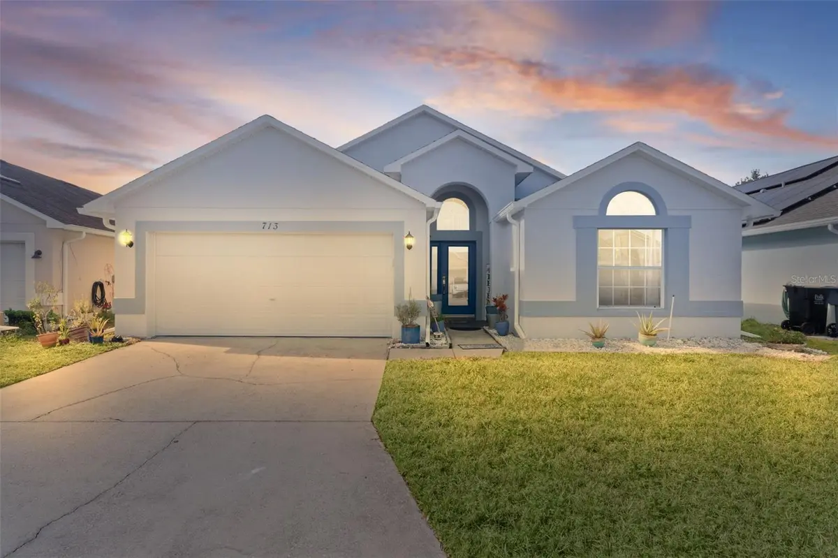 713 SADDLE RIDGE DR, Davenport, FL 33896
