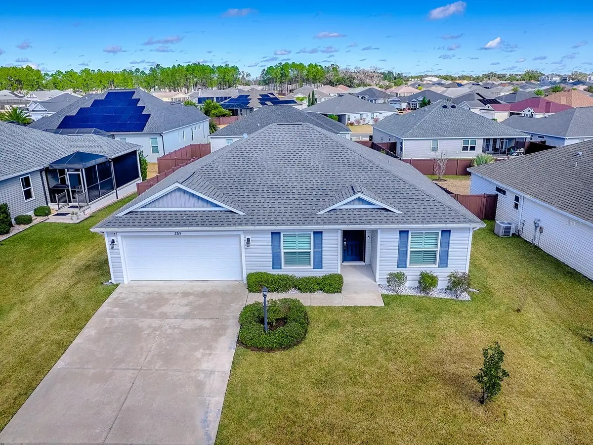 3319 ROHAN RD, Oxford, FL 34484