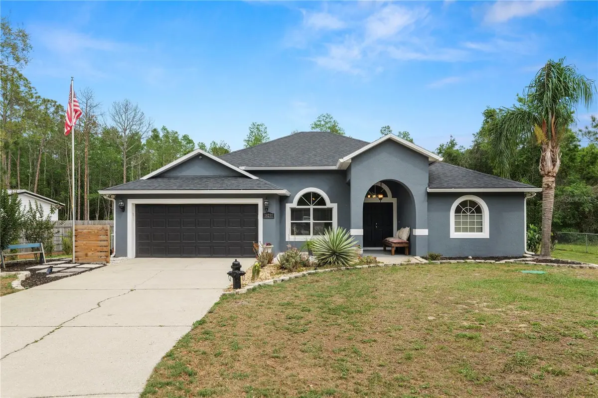 18231 COMMONWEALTH AVE N, Polk City, FL 33868
