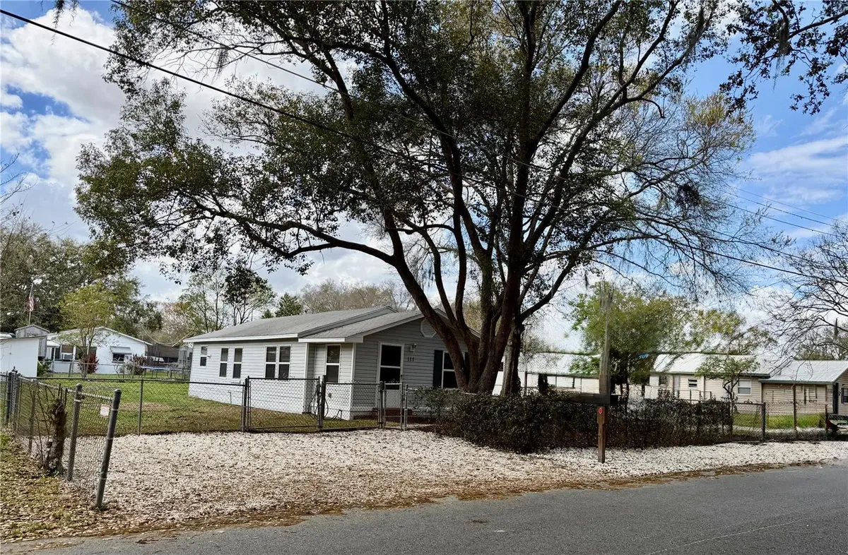 111 JAMES ST, Auburndale, FL 33823