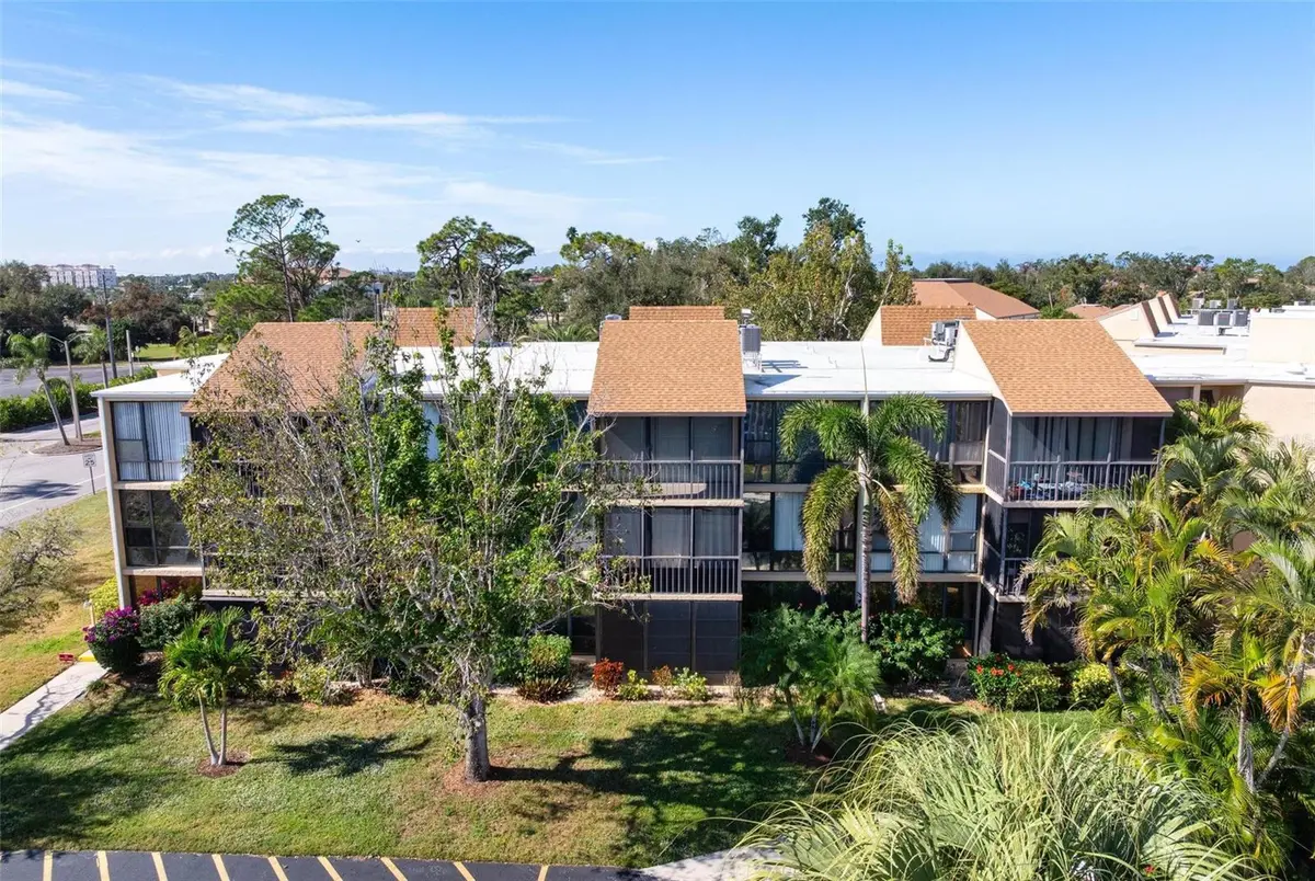 612 BIRD BAY DR S #313, Venice, FL 34285