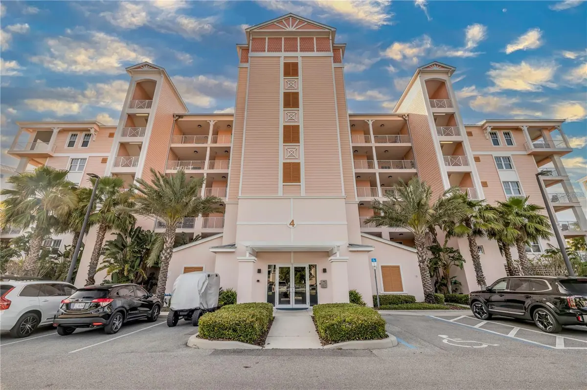 4 RIVERWALK DR #201, New Smyrna Beach, FL 32169
