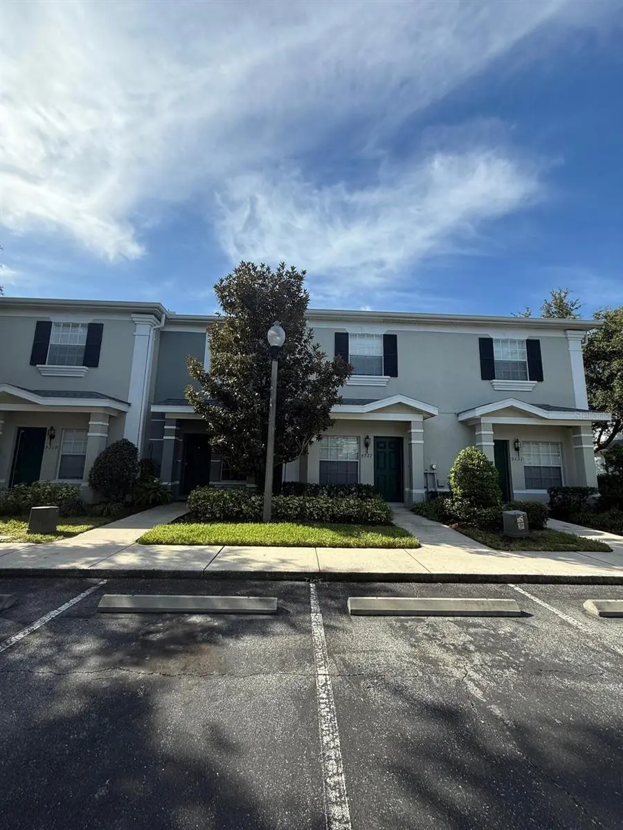 9323 FLOWERING COTTONWOOD RD, Orlando, FL 32832