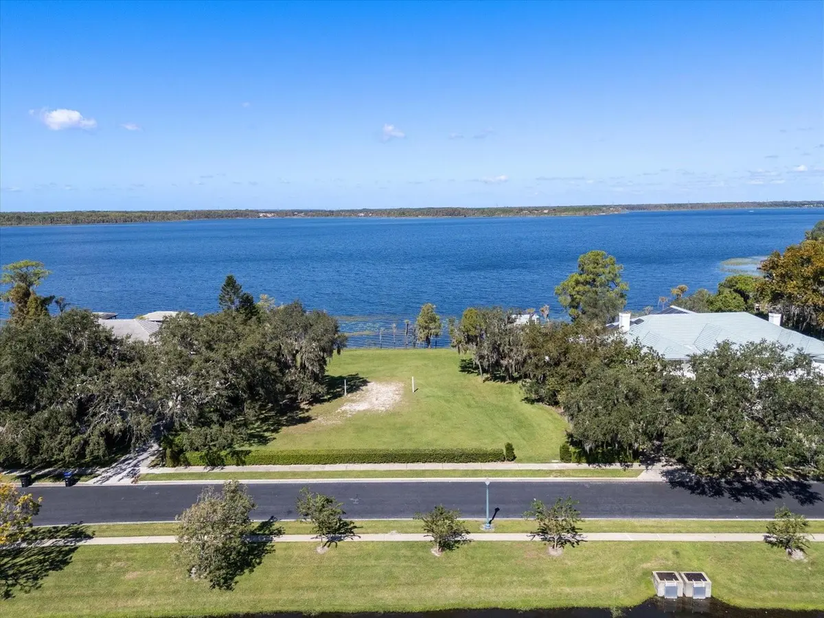 8774 LAKE TIBET CT, Orlando, FL 32836