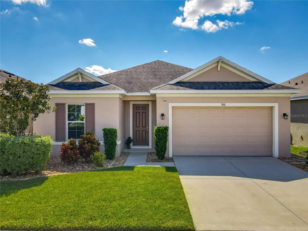 966 MAYPOLE DR, Apopka, FL 32703