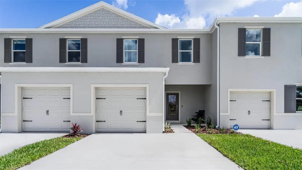 3283 PRIVATE OAK DR, Apopka, FL 32703