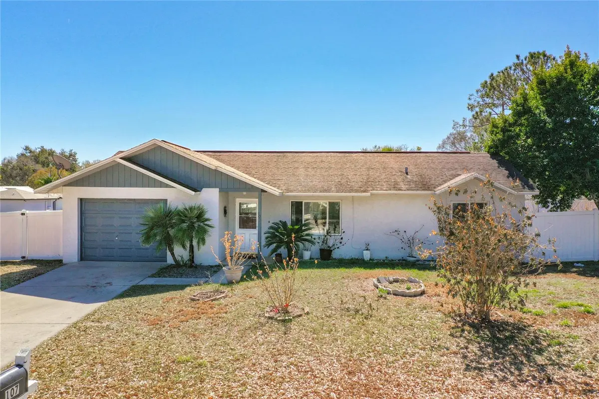 107 SUMMERHILL CT, Minneola, FL 34715