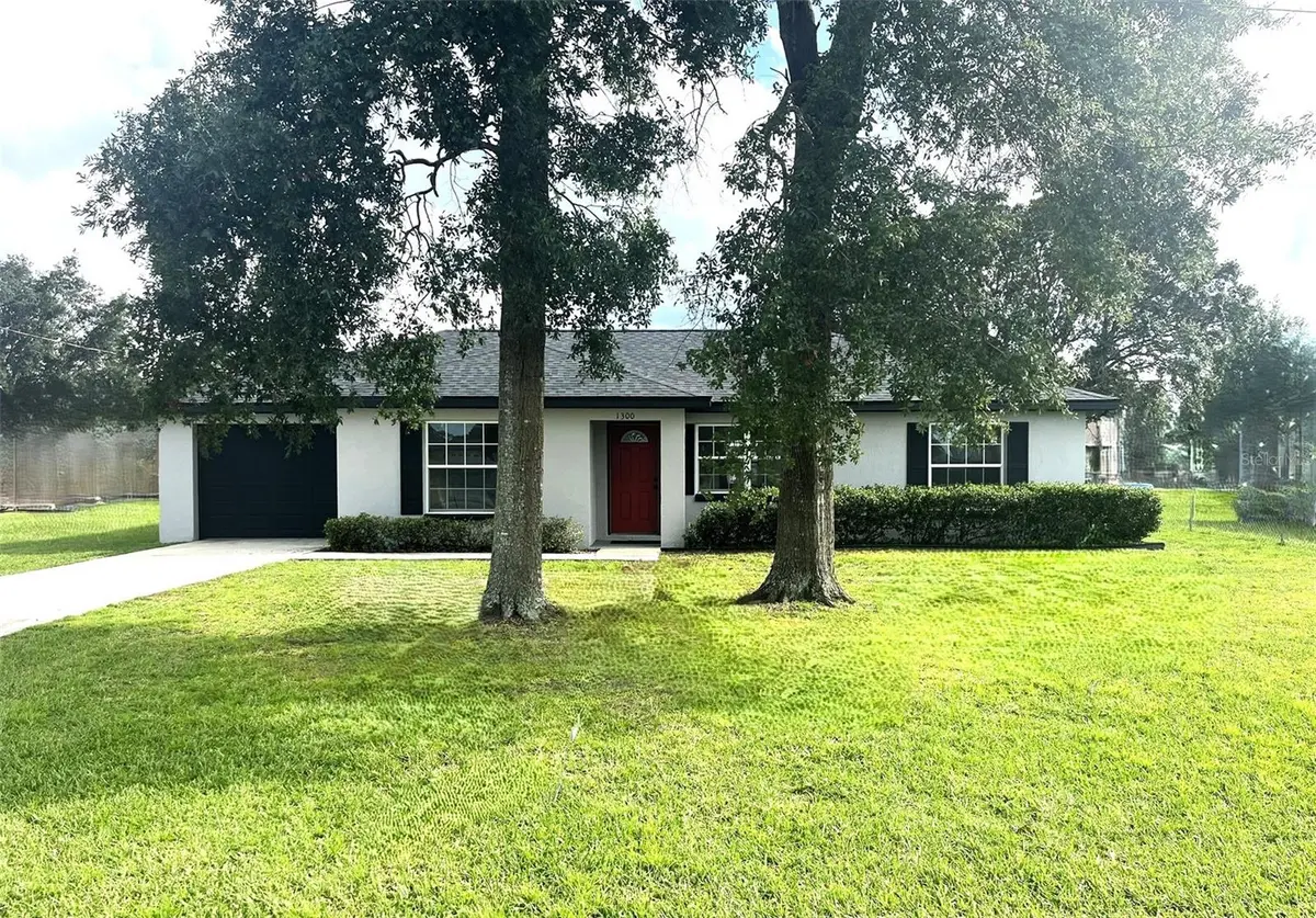 1300 NW 67TH PL, Ocala, FL 34475