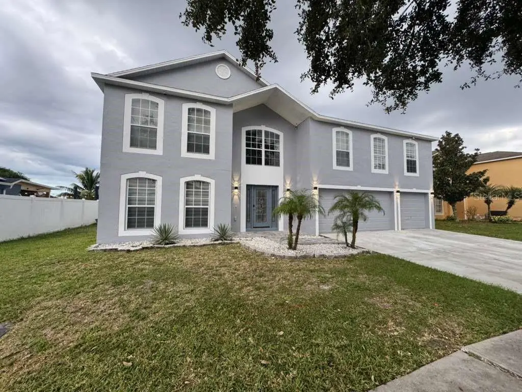 2579 HUNLEY LOOP, Kissimmee, FL 34743