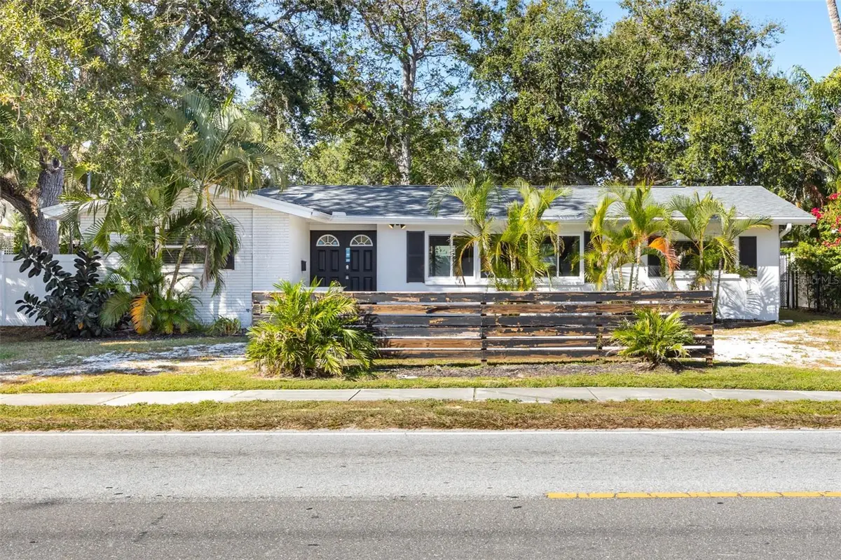 1905 S WEST SHORE BLVD, Tampa, FL 33629