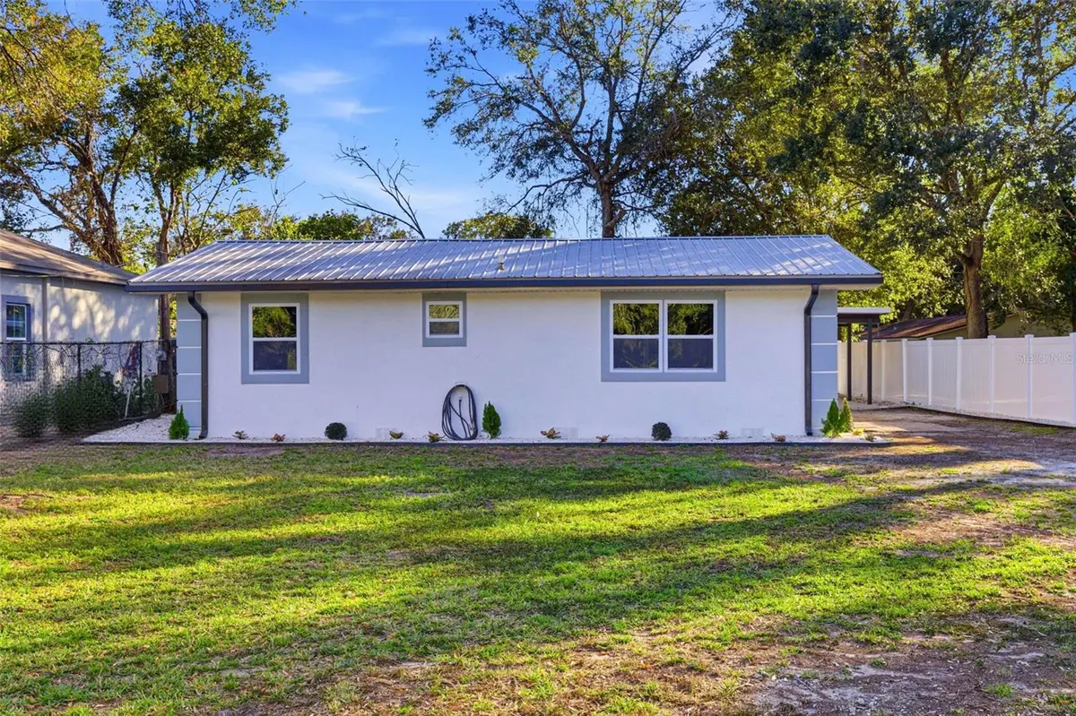 2305 E 148TH AVE, Lutz, FL 33549