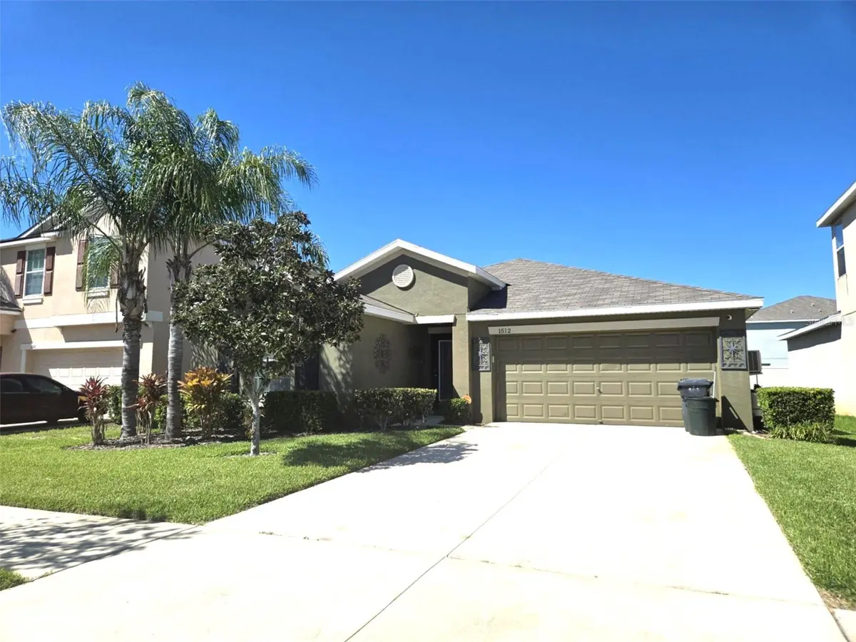 1512 CLIMBING DAYFLOWER DR, Ruskin, FL 33570