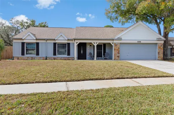 1305 PEACHFIELD DR,  Valrico,  FL 33596