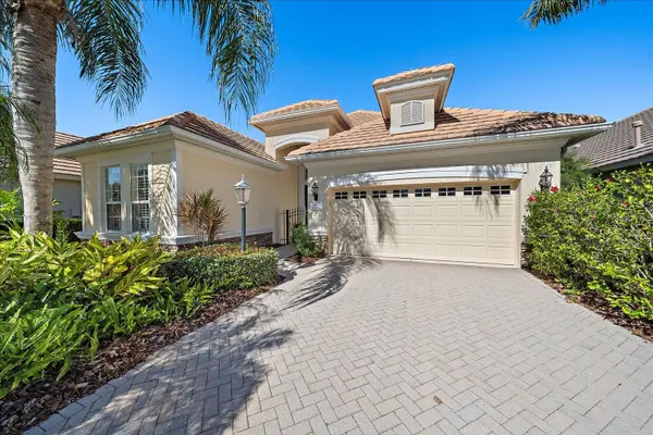 7137 ORCHID ISLAND PL, Bradenton, FL 34202
