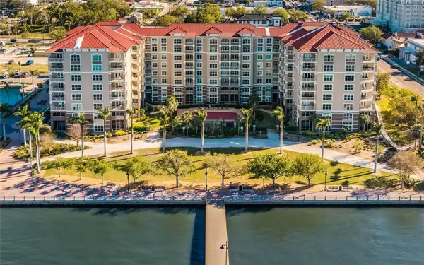 808 3RD AVE W #212, Bradenton, FL 34205