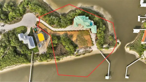 2590 PALM AVE, Flagler Beach, FL 32136