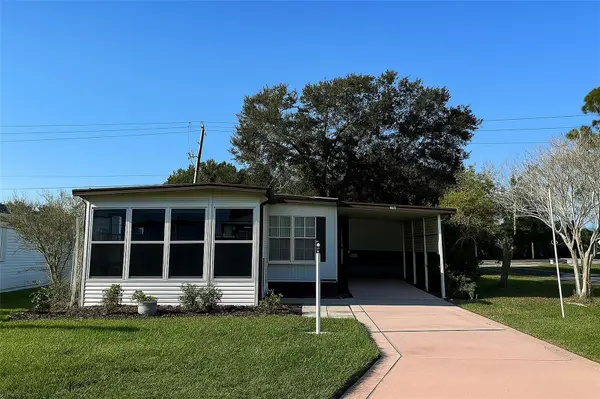 527 EGRET CIR,  Micco,  FL 32976