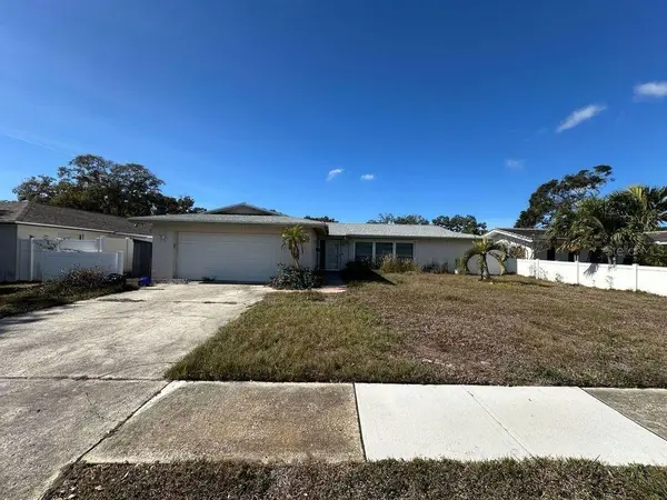 10428 137TH LN, Largo, FL 33774